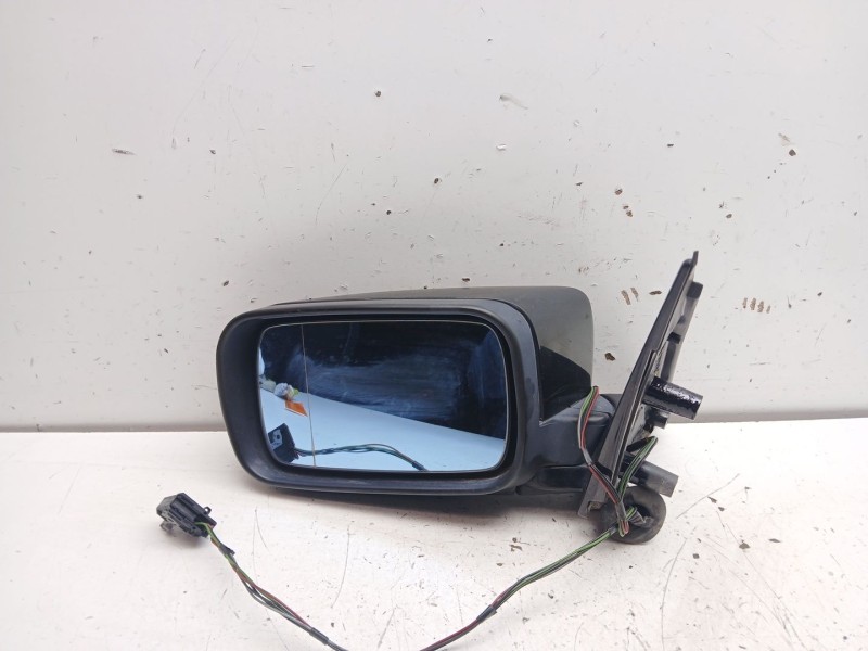 Recambio de retrovisor izquierdo para bmw 5 touring (e39) 525 d referencia OEM IAM 32289l  