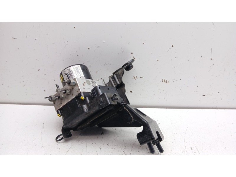 Recambio de abs para opel astra j (p10) 1.7 cdti (68) referencia OEM IAM 13319713 13332613 10021204594