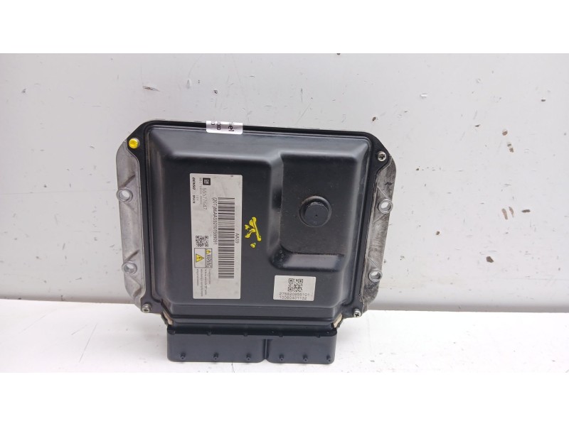 Recambio de centralita motor uce para opel astra j (p10) 1.7 cdti (68) referencia OEM IAM 55577647 mb2758008884 