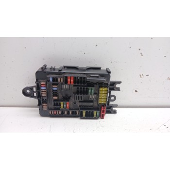 CAJA RELES / FUSIBLES 926111103 