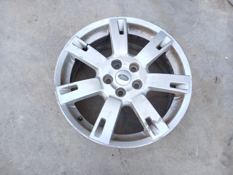 Recambio de llanta para land rover discovery iv (l319) 3.0 td 4x4 referencia OEM IAM 9H221007AA  19 PULGADAS