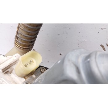 Recambio de elevalunas trasero izquierdo para bmw 5 touring (e39) 525 d referencia OEM IAM 67638360512  