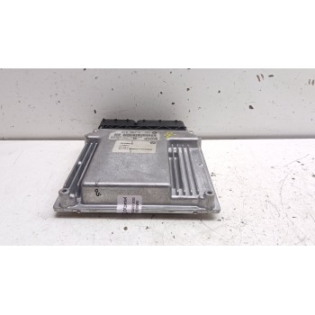 Recambio de centralita motor uce para bmw x3 (e83) 2.0 d referencia OEM IAM 7796571 0281011564 