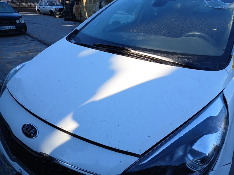 Recambio de capot para kia carens iv 1.6 gdi referencia OEM IAM 66400A4000  