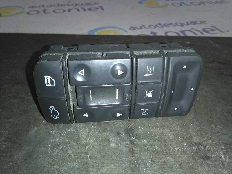 Recambio de mando elevalunas delantero izquierdo para opel vectra c berlina club referencia OEM IAM 09185954  
