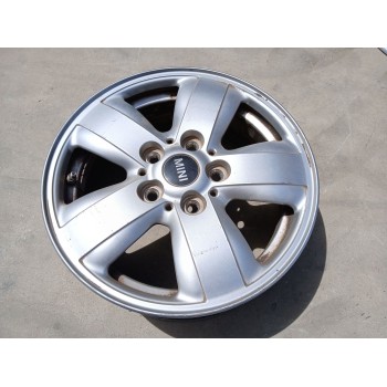 LLANTA 6855101 15 PULGADAS