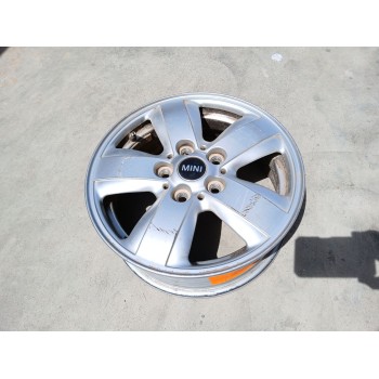 LLANTA 6855101 15 PULGADAS