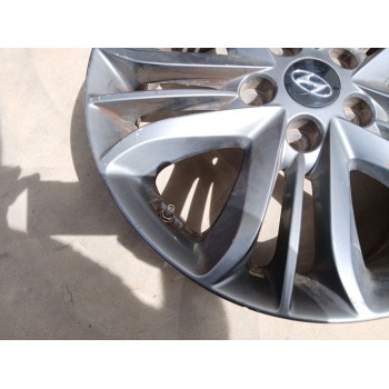 Recambio de llanta para hyundai ix35 classic 2wd referencia OEM IAM 529102Y600  17 pulgadas