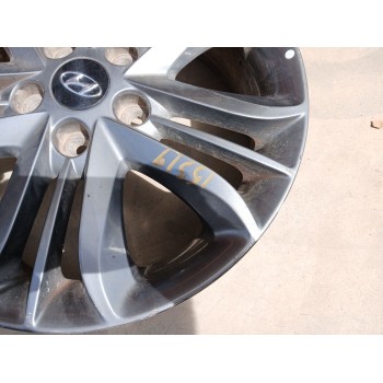 Recambio de llanta para hyundai ix35 classic 2wd referencia OEM IAM 529102Y600  17 pulgadas
