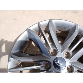 Recambio de llanta para hyundai ix35 classic 2wd referencia OEM IAM 529102Y600  17 pulgadas