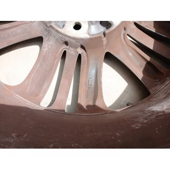 Recambio de llanta para hyundai ix35 classic 2wd referencia OEM IAM 529102Y600  17 pulgadas