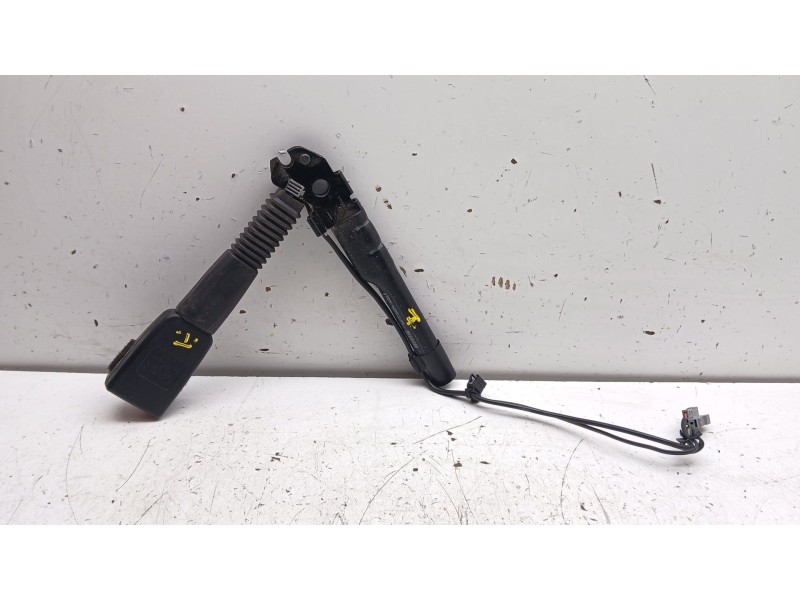 Recambio de pretensor airbag izquierdo para bmw 3 (e90) 320 d referencia OEM IAM 721356304  