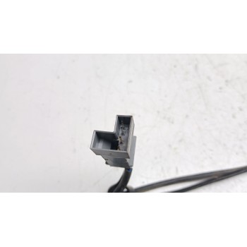 Recambio de pretensor airbag izquierdo para bmw 3 (e90) 320 d referencia OEM IAM 721356304  