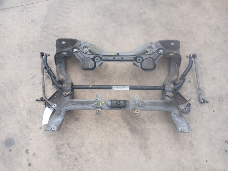 Recambio de puente delantero para mercedes-benz clase c (w204) c 220 cdi (204.008) referencia OEM IAM 2046281057  