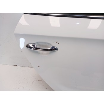 Recambio de puerta trasera derecha para kia carens iv 1.6 gdi referencia OEM IAM 77004A4000  