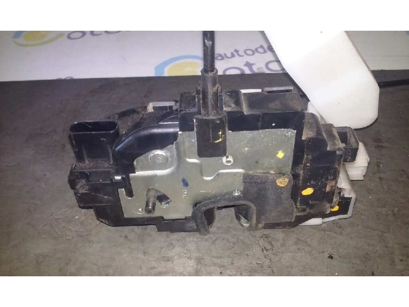 Recambio de cerradura puerta trasera derecha para kia cee´d active referencia OEM IAM   7 PIN