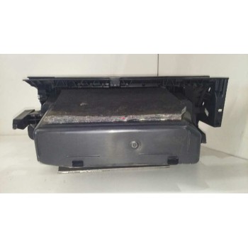 Recambio de guantera para renault megane iii berlina 5 p bose edition referencia OEM IAM   