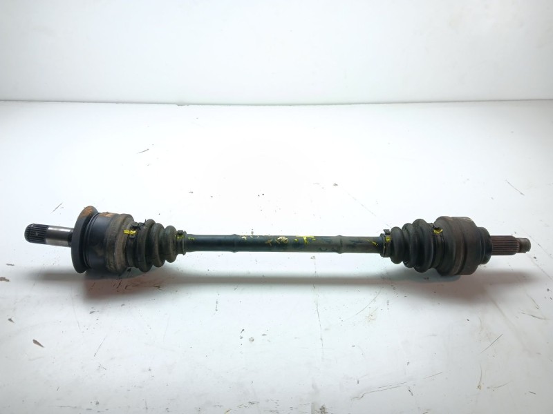 Recambio de transmision trasera izquierda para bmw 1 (f20) 114 d referencia OEM IAM 33207624205  