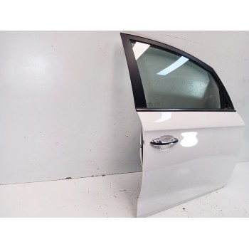 Recambio de puerta delantera derecha para kia carens iv 1.6 gdi referencia OEM IAM 76004A4000  