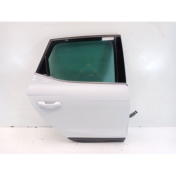 PUERTA TRASERA DERECHA 6F9833052E 