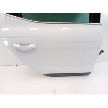 Recambio de puerta trasera derecha para seat arona (kj7, kjp) 1.0 tsi referencia OEM IAM 6F9833052E  