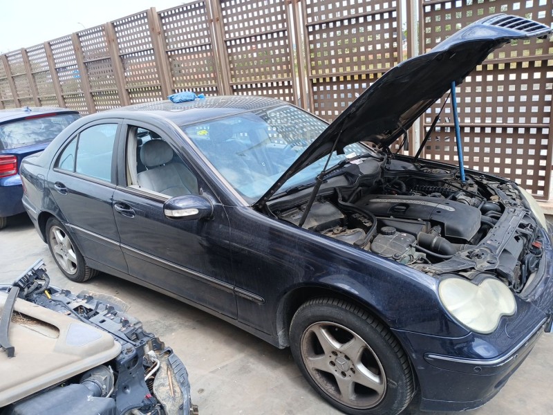 mercedes-benz clase c (w203) del año 2002