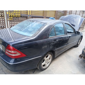 mercedes-benz clase c (w203) del año 2002
