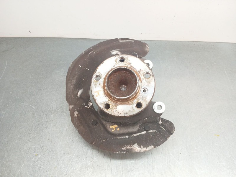 Recambio de mangueta delantera izquierda para bmw 1 (f20) 114 d referencia OEM IAM 31216792285  