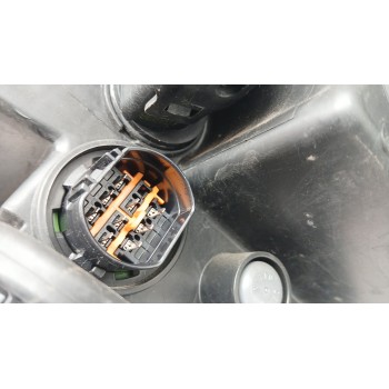 Recambio de faro derecho para kia carens iv 1.6 gdi referencia OEM IAM 92102A4180 92102a4140 