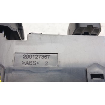 Recambio de mando elevalunas delantero izquierdo para kia carens iv 1.6 gdi referencia OEM IAM 93570A4010CA 93570a4330 