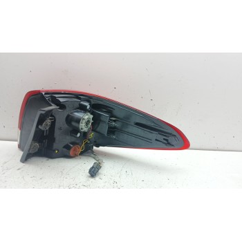 Recambio de piloto trasero izquierdo para kia carens iv 1.6 gdi referencia OEM IAM 92401A4120 92401a4110 