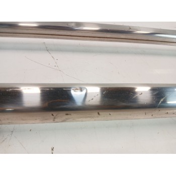 Recambio de barras techo para jeep cherokee limited referencia OEM IAM   