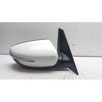 Recambio de retrovisor derecho para kia carens iv 1.6 gdi referencia OEM IAM 87620A4160  