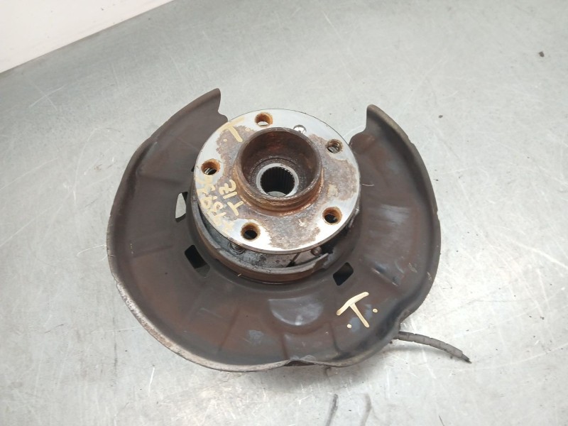 Recambio de mangueta trasera izquierda para bmw 1 (f20) 114 d referencia OEM IAM 33326792515  