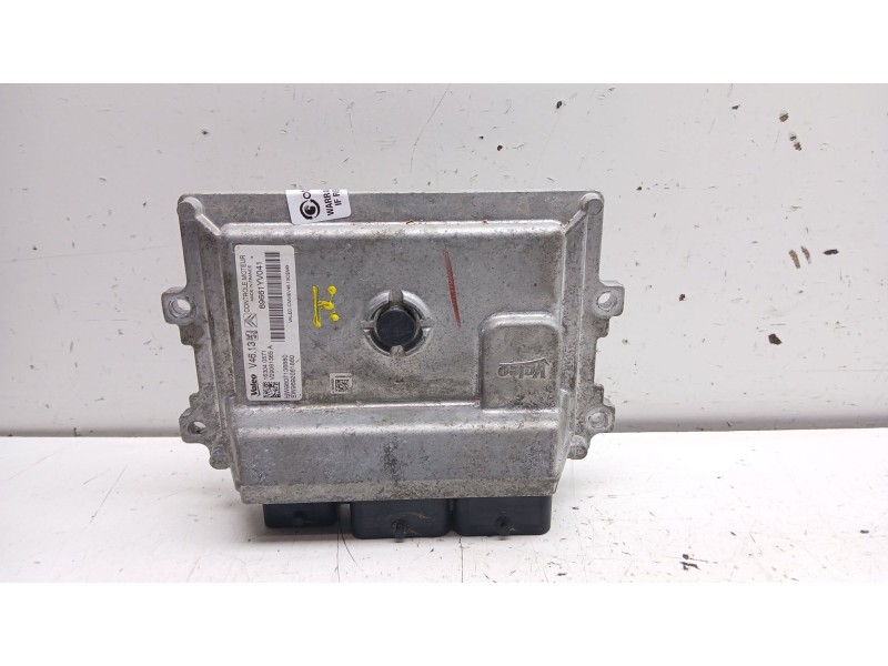 Recambio de centralita motor uce para peugeot 108 1.2 referencia OEM IAM 89661yv041 9807138880 9692061880