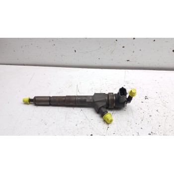 Recambio de inyector para opel insignia sports tourer 2.0 cdti cat referencia OEM IAM 0445110327  