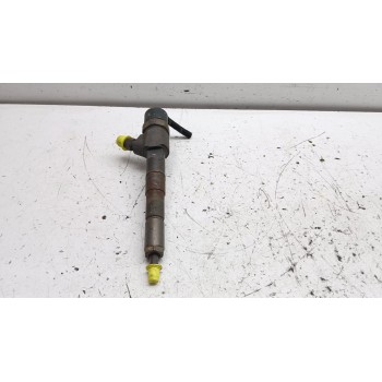Recambio de inyector para opel insignia sports tourer 2.0 cdti cat referencia OEM IAM 0445110327  