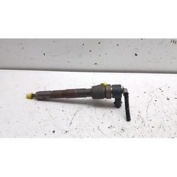 Recambio de inyector para opel insignia sports tourer 2.0 cdti cat referencia OEM IAM 0445110327  