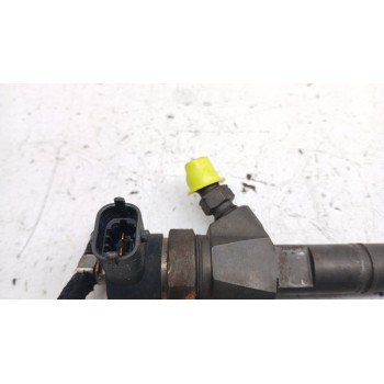 Recambio de inyector para opel insignia sports tourer 2.0 cdti cat referencia OEM IAM 0445110327  