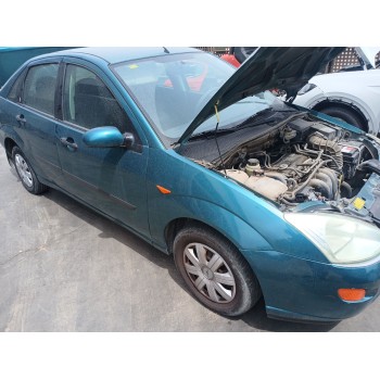 ford focus i sedán (dfw) del año 2000