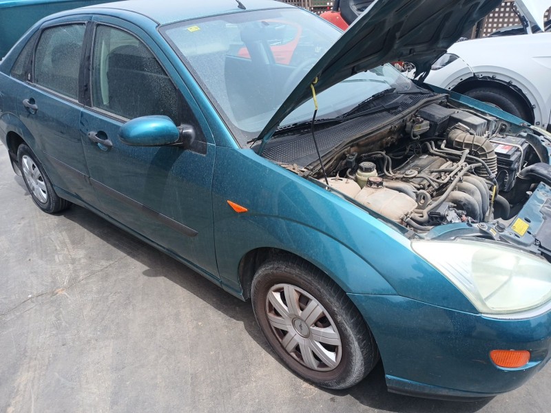 ford focus i sedán (dfw) del año 2000
