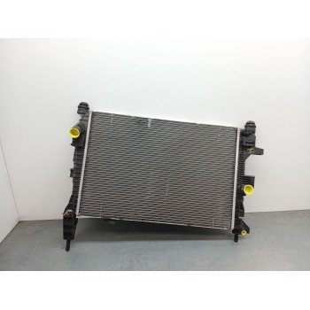 Recambio de radiador agua para ford focus iii 1.0 ecoboost referencia OEM IAM 1830145 cv618005vc 