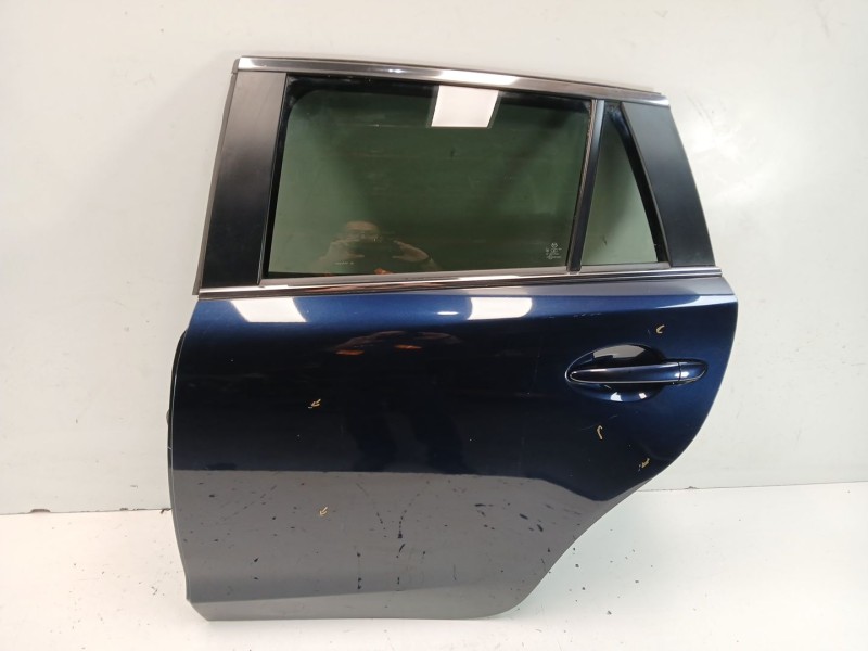 Recambio de puerta trasera izquierda para mazda 6 station wagon (gj, gl) 2.2 d referencia OEM IAM   