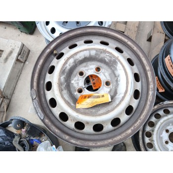 LLANTA DELANTERA DERECHA 