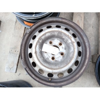 LLANTA TRASERA DERECHA 