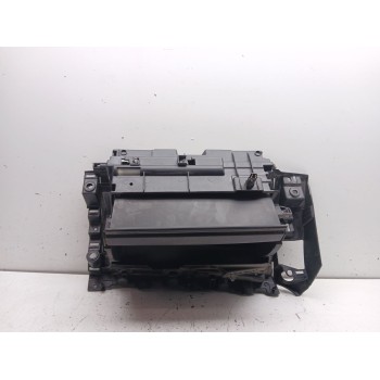 Recambio de guantera para fiat 500 l (330) basic referencia OEM IAM 735523140  