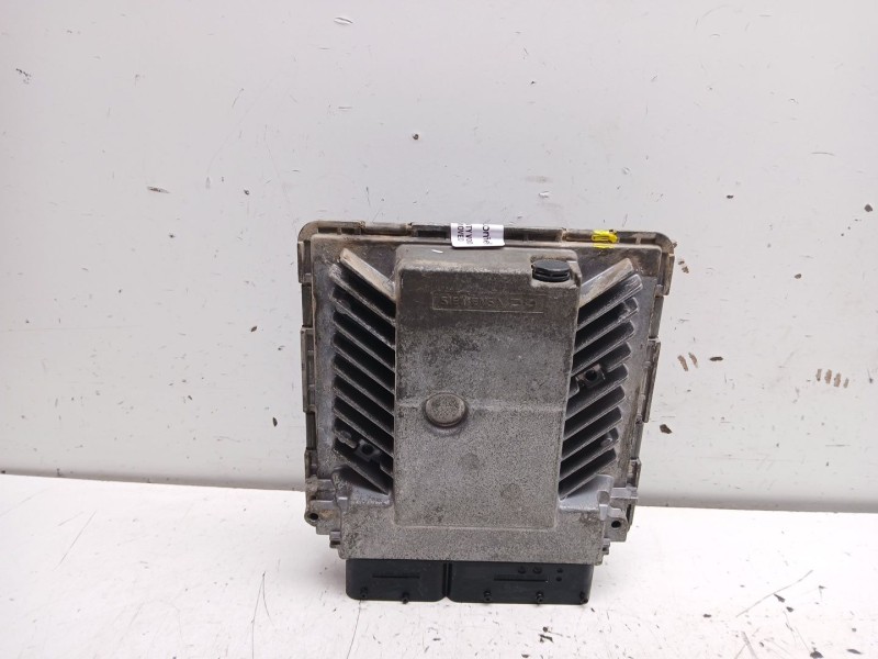 Recambio de centralita motor uce para volkswagen passat b6 (3c2) 2.0 tdi 16v referencia OEM IAM 03g906018ce 5wp45610ac 