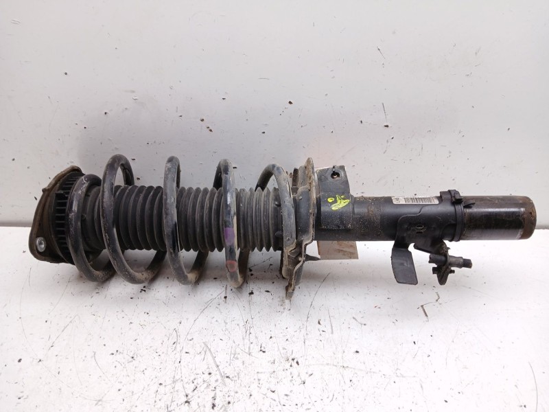Recambio de amortiguador delantero derecho para ford focus iii 1.0 ecoboost referencia OEM IAM 2317518 bv6118045lab 