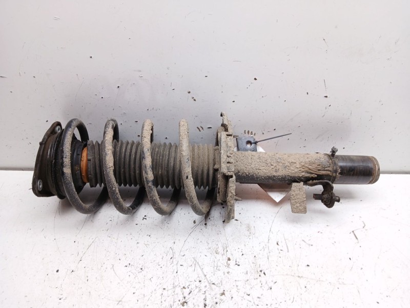 Recambio de amortiguador delantero izquierdo para ford focus iii 1.0 ecoboost referencia OEM IAM 2317532  