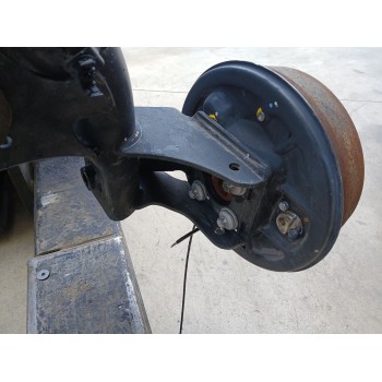 Recambio de puente trasero para dacia duster ambiance 4x2 referencia OEM IAM   